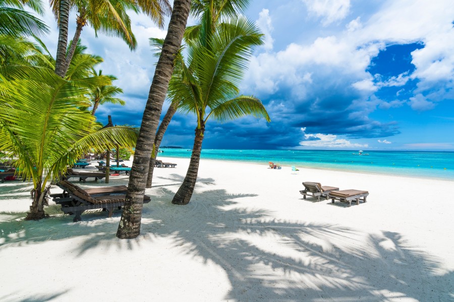 Plage de Trou aux Biches : une oasis de tranquillité