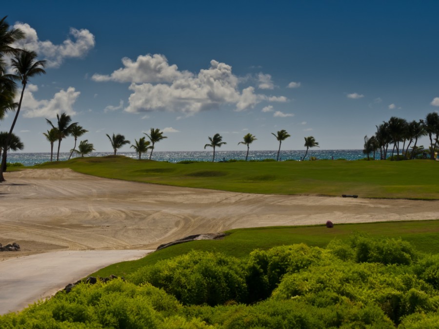 Quelles sont les particularités du golf à l’île Maurice par rapport à d’autres destinations ?